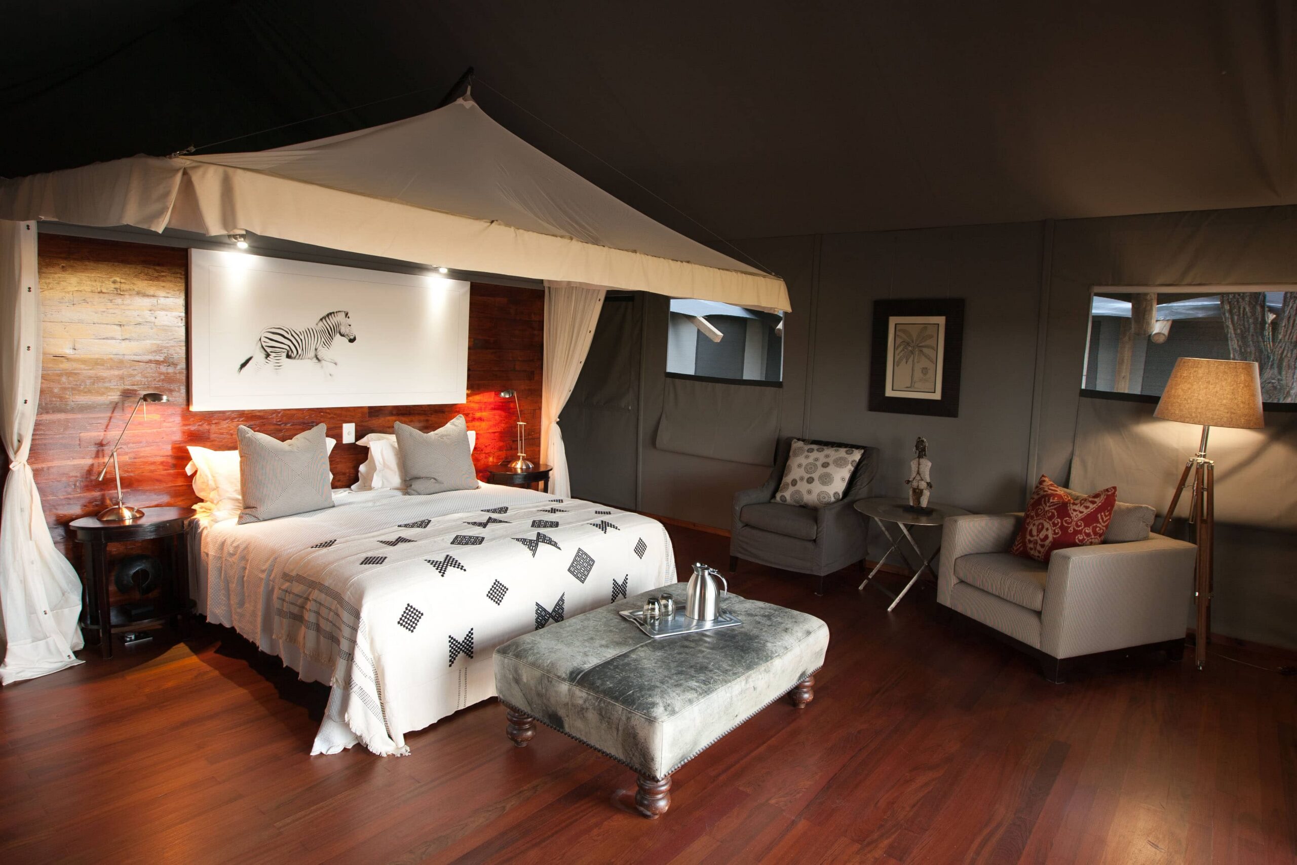 Interior layout of Meru style guest tent at Chitabe