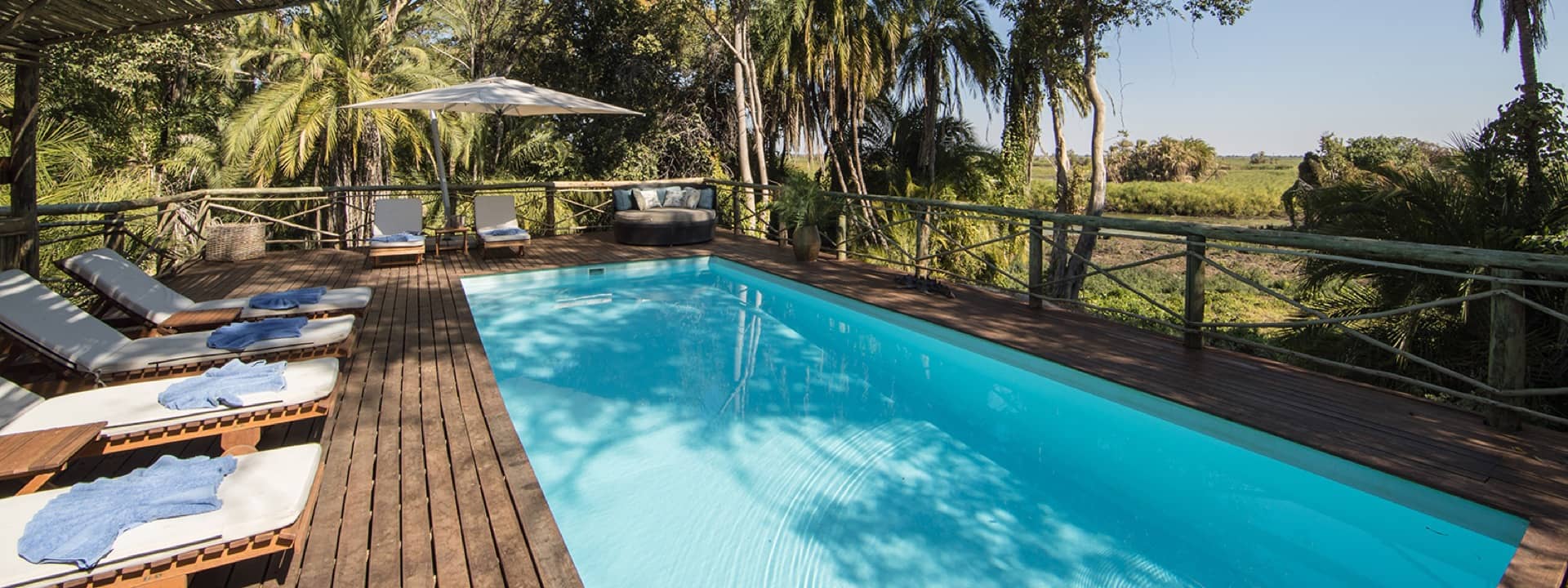 Many a guest enjoys respite from the midday sun between safari activities in the refreshing cool water of Setari's swimming pool