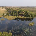 Shinde Camp is situated overlooking a beautiful lagoon.