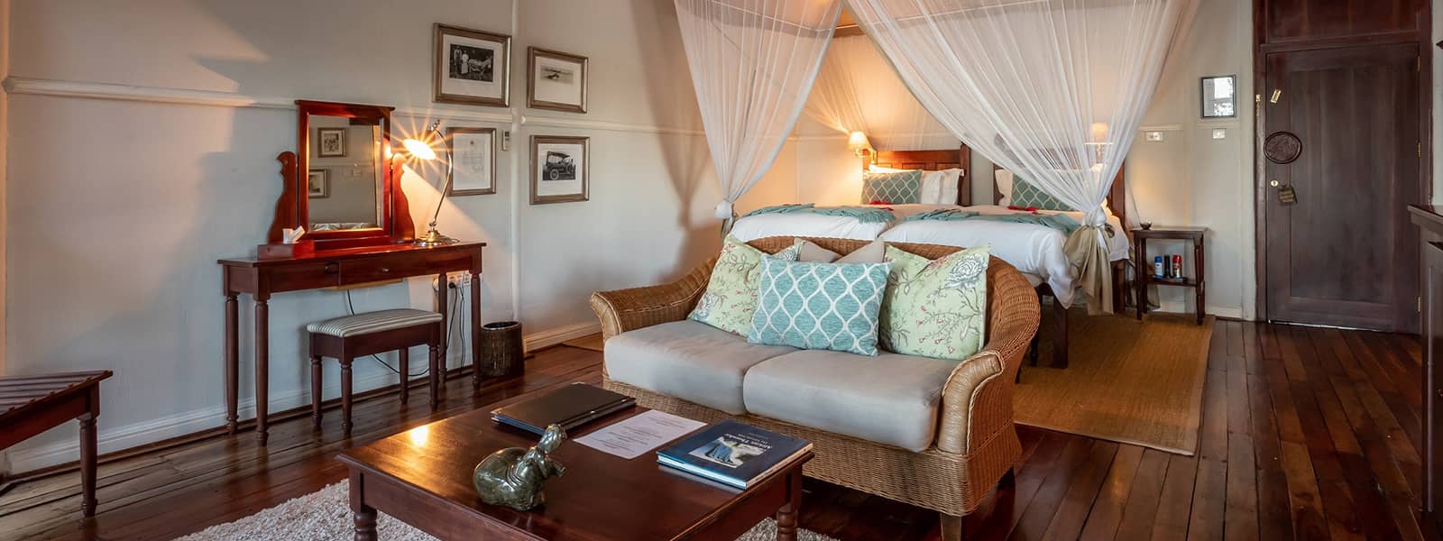 Interior view of the suite at The River Club