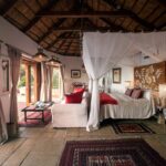 The guest room in the birdhouse at Tongabezi