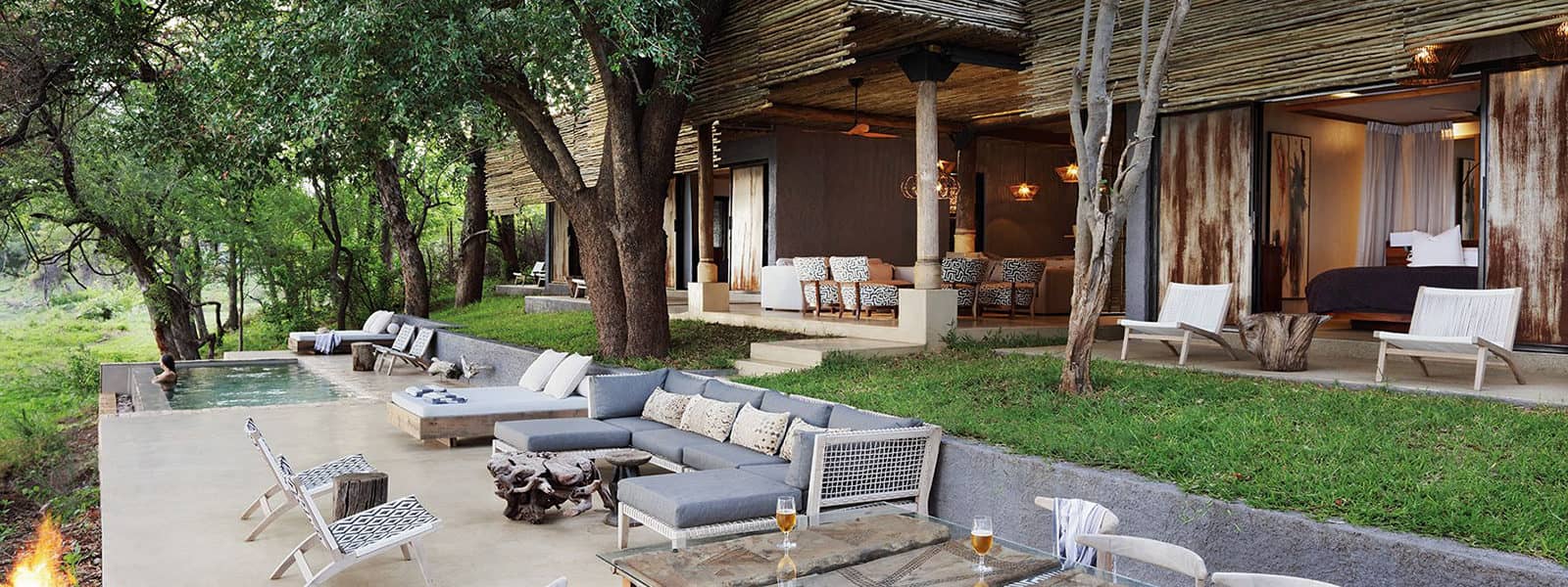 Matetsi River Lodge pool &amp; fire pit