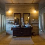 The exquisite en suite bathroom in the guest tents at Toka Leya