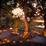 Enjoy open air dining under the stars in &Beyond´s Under Canvas safari camps in the Okavango Delta.